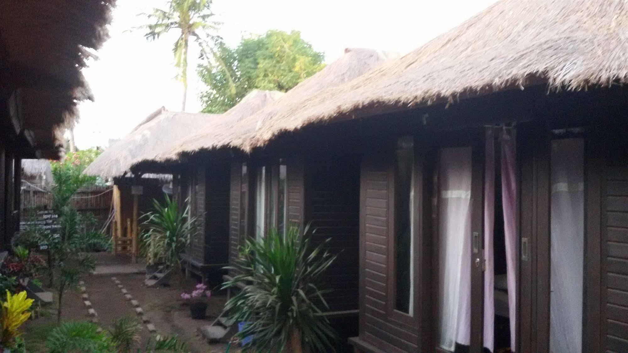גילי טרוונגן Mosaix Gili Bungalows מראה חיצוני תמונה